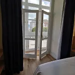 Nocleg ze śniadaniem Plaza Pombo - 4*