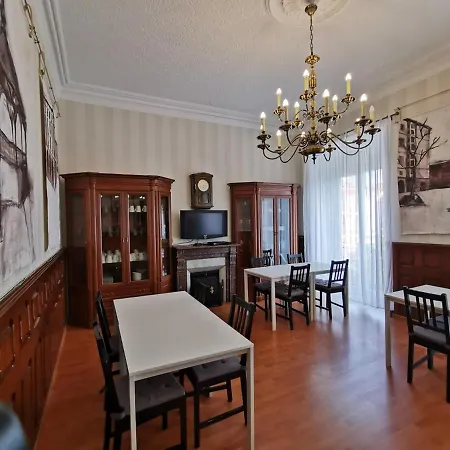 Plaza Pombo - 桑坦德