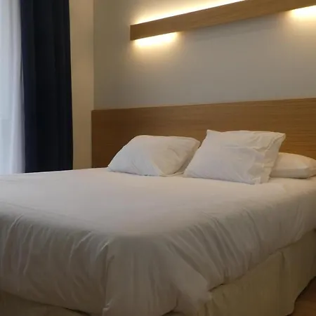 Plaza Pombo - 4*