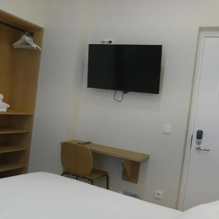Plaza Pombo - Bed & Breakfast Santander
