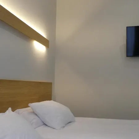 Plaza Pombo - Bed & Breakfast 3*