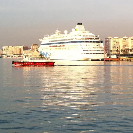 Bed & Breakfast Plaza Pombo -