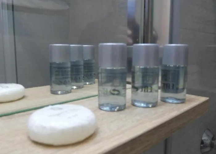 Plaza Pombo - Bed & Breakfast