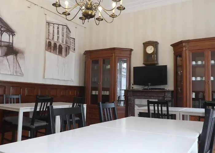 Bed & Breakfast Plaza Pombo - 4*