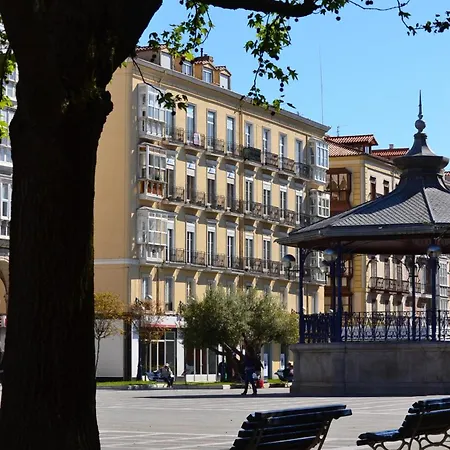 Frühstückspension Plaza Pombo -