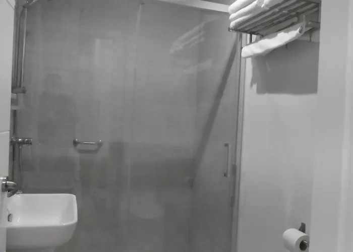 Nocleg ze śniadaniem Plaza Pombo - Santander